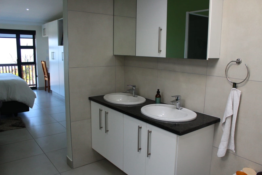 3 Bedroom Property for Sale in Dana Bay Western Cape